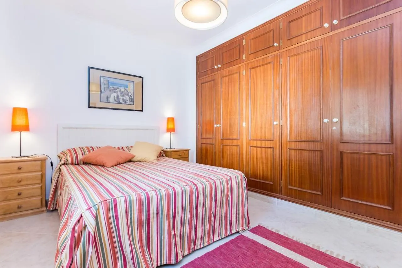 Apartment Vacation Retreat Near The Beach #1920 Lagos